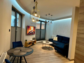 Beautiful and modern Apartment- GARAGE- WIŚLANE TARASY